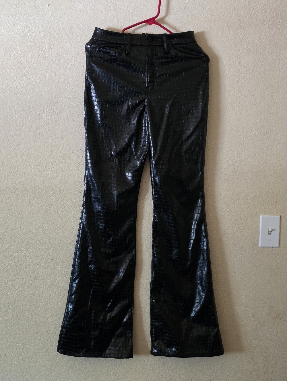 GOOD AMERICA Shining Black  Croc Patent Flared Pants Size 2/26